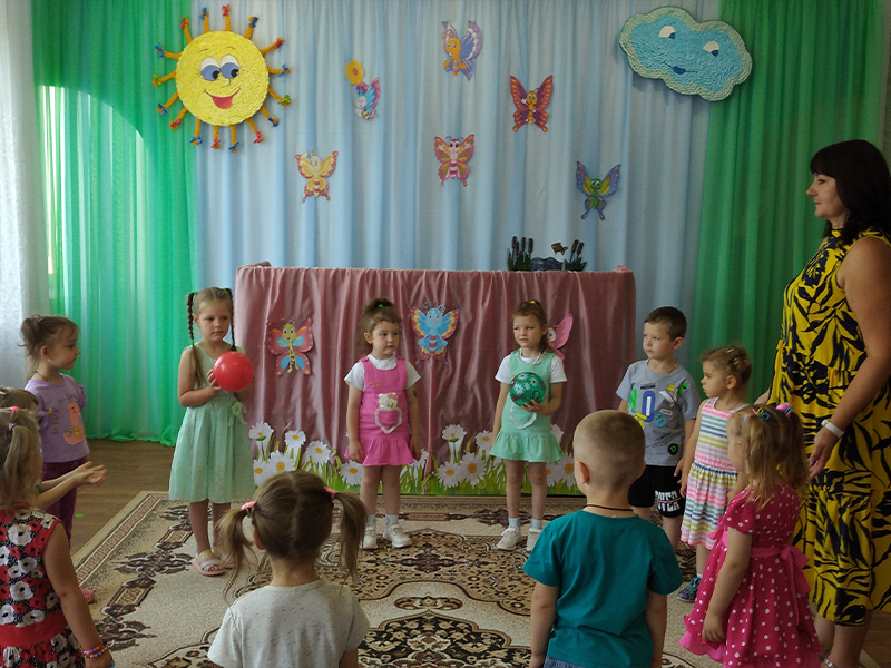 «Лето, солнце, дружба – вот что детям нужно».