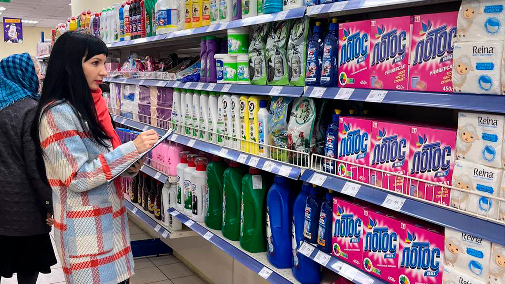 Мониторинги цен на продукты питания.