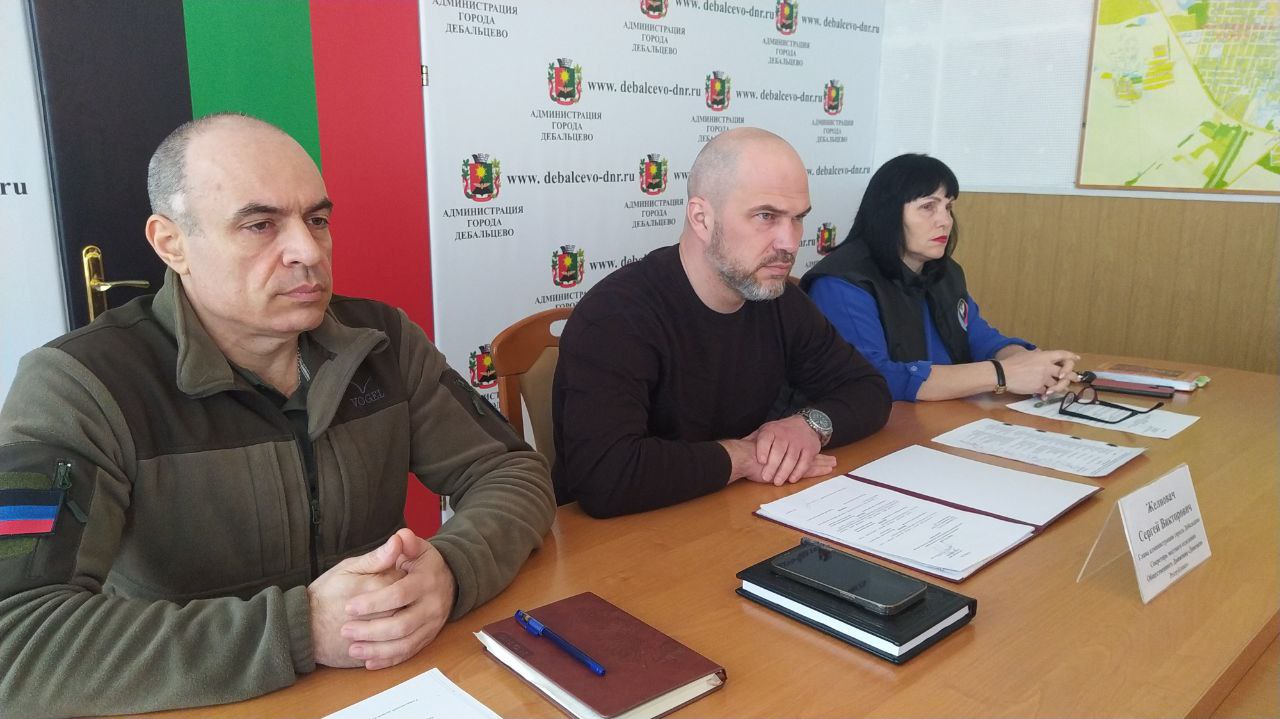 Сергей Желновач провел еженедельное внутреннее аппаратное совещание.