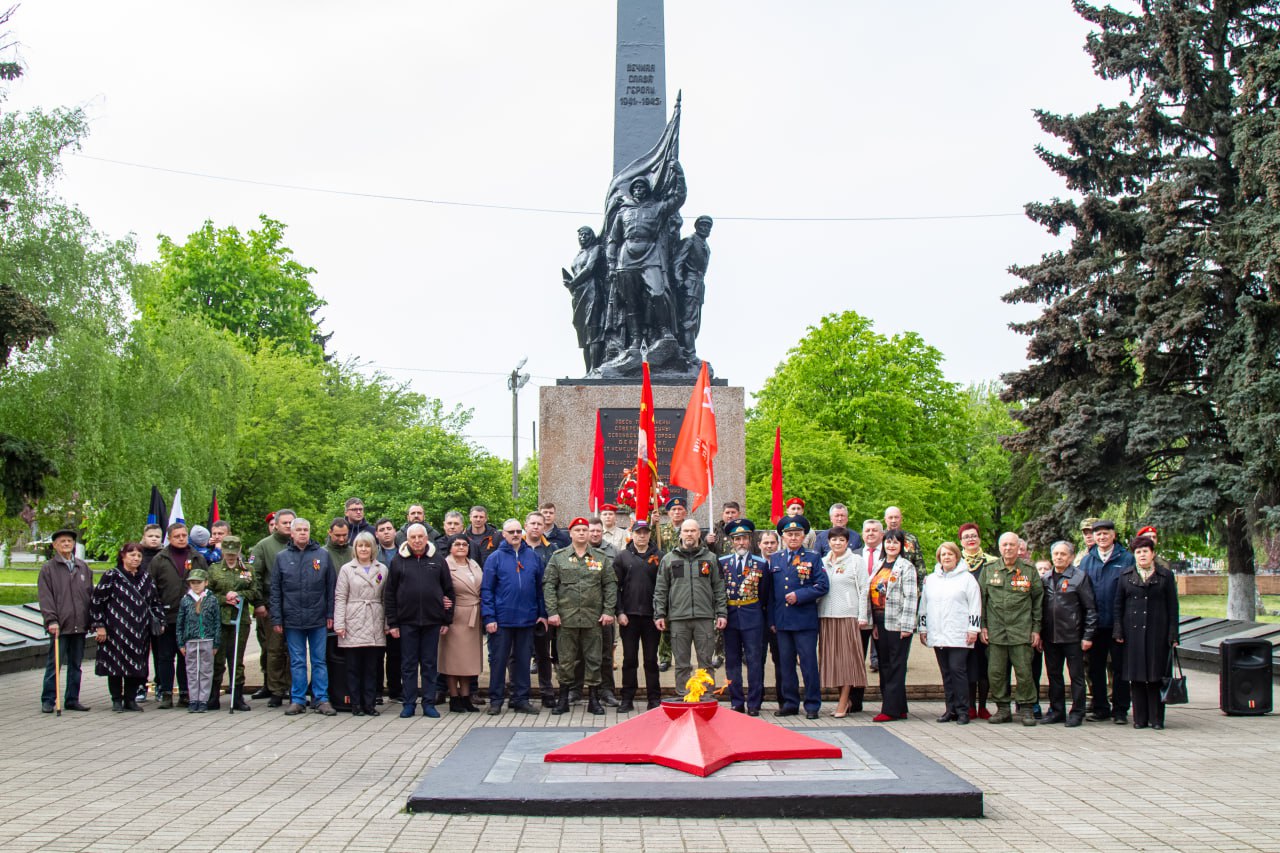 С Днем Великой Победы!.