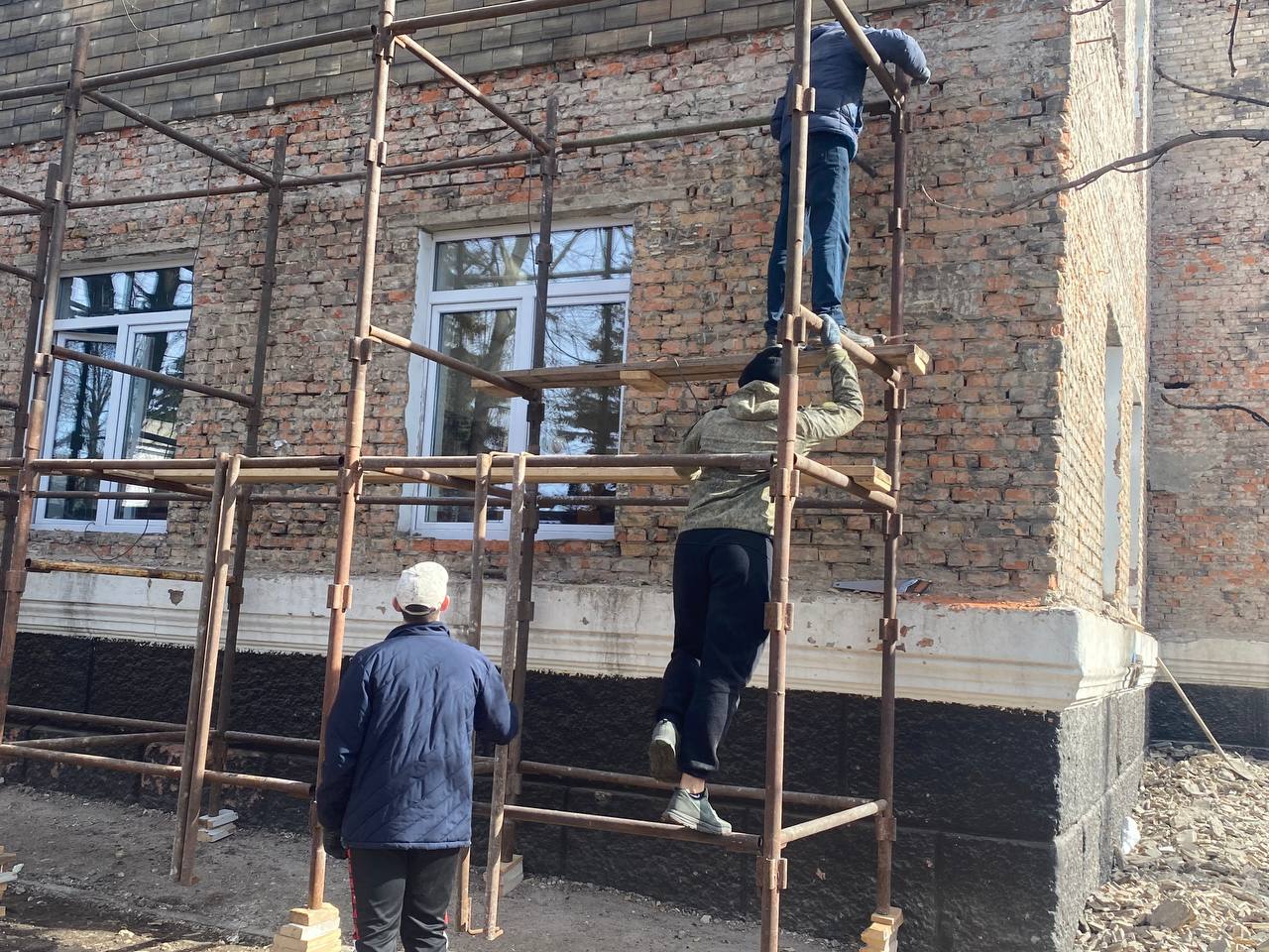 МБУДО «Дебальцевская школа искусств» обретает вторую жизнь.