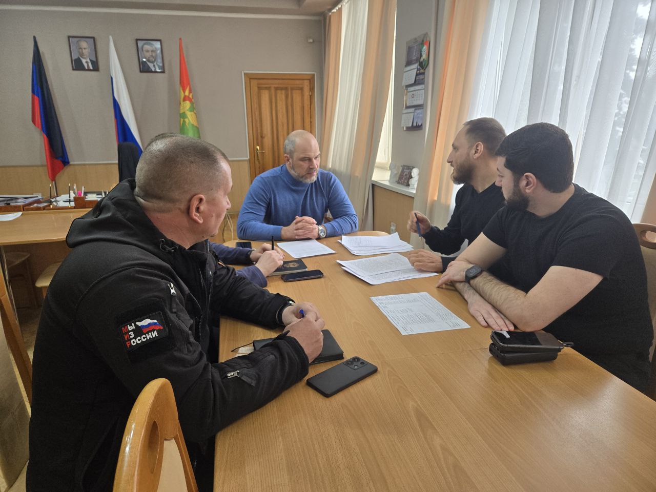 Сергей Желновач провел рабочую встречу с представителями рабочей группы шефа-региона Чукотского автономного округа.