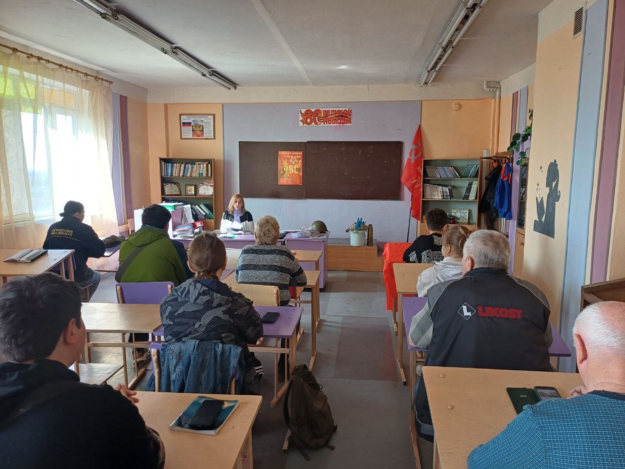 Профилактическое мероприятие, посвящённое теме деструктивного поведения в социальных сетях.