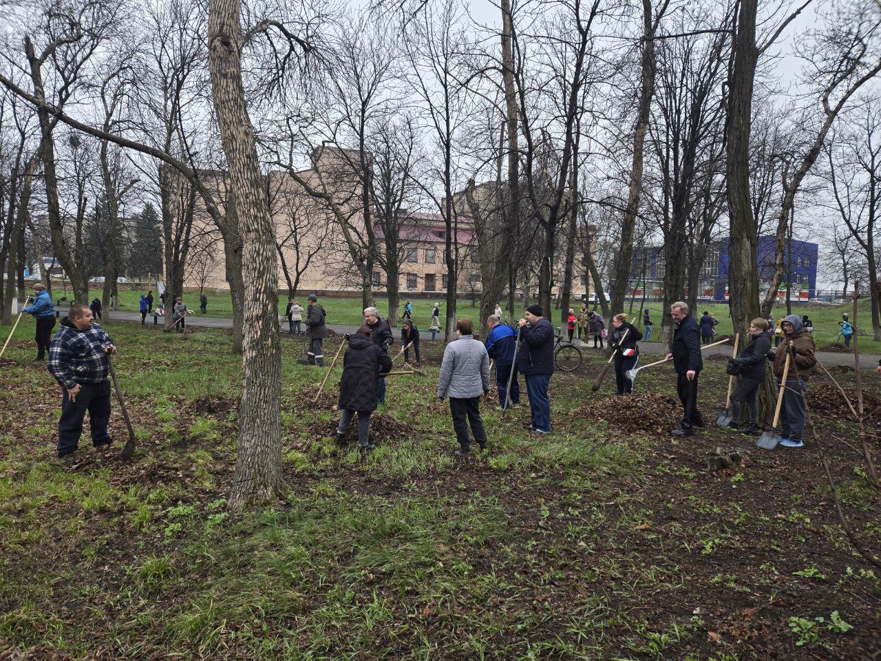 К майским праздникам муниципалитеты ДНР должны быть приведены в порядок.