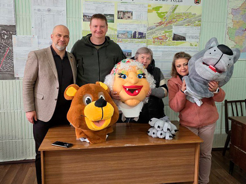 Хабаровский край продолжает активно помогать  городу Дебальцево в разных сферах жизнедеятельности.