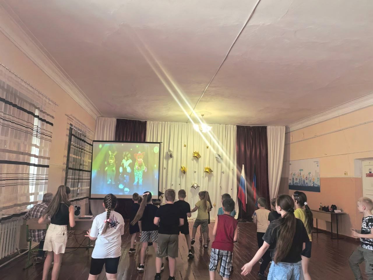 &quot;На зарядку становись&quot;.