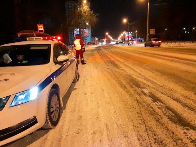 В Макеевке полицейские зарегистрировали 2 ДТП, в результате которых пострадали школьники. В Макеевке полицейские зарегистрировали 2 ДТП, в результате которых пострадали школьники.
