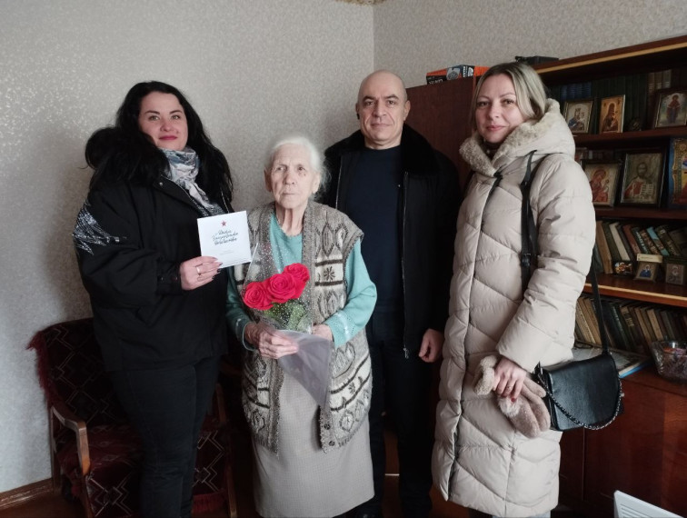 Поздравление ветеранов. Поздравление ветеранов.