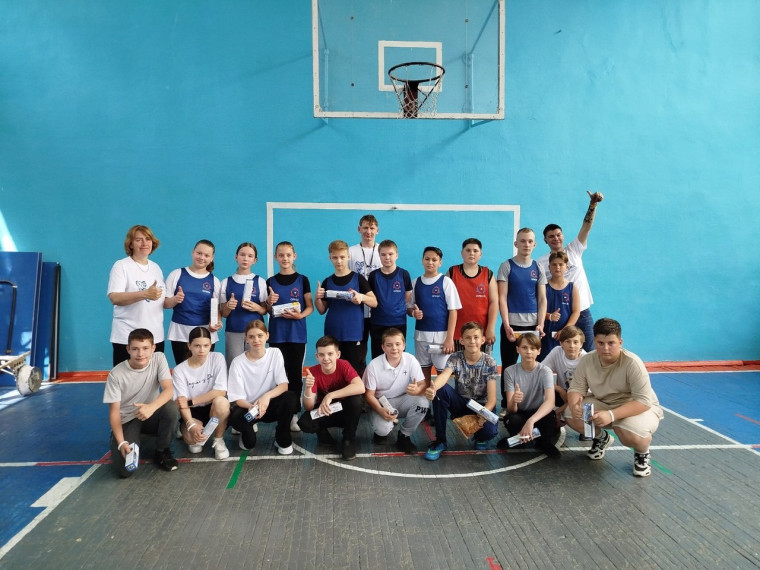По жизни со спортом. По жизни со спортом.