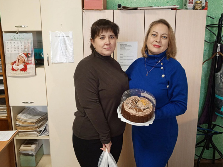 Материнство — это ответственный труд без выходных и отпусков. Материнство — это ответственный труд без выходных и отпусков.