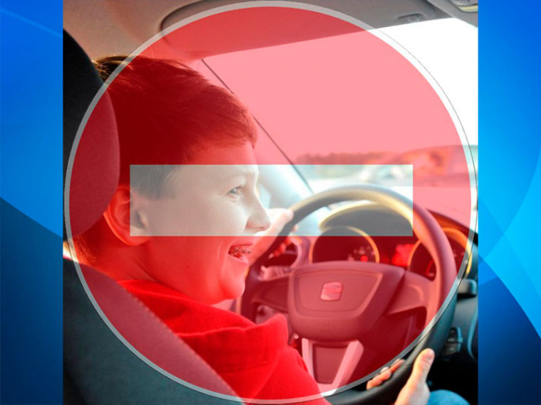 Сотрудники ГИБДД отстранили 17-летнего подростка от управления автомобилем. Сотрудники ГИБДД отстранили 17-летнего подростка от управления автомобилем.