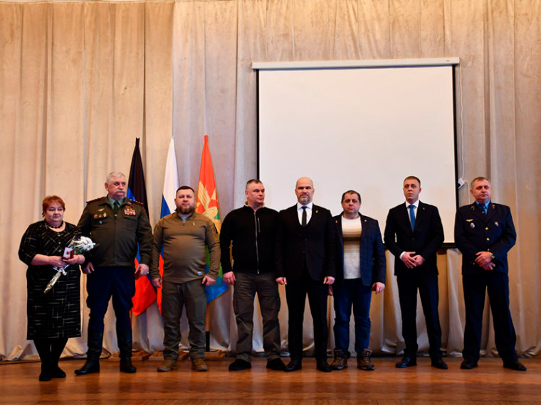 Наш праздник со слезами на глазах. Наш праздник со слезами на глазах.