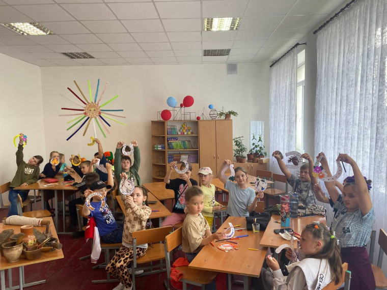«В краю старинных вещей». «В краю старинных вещей».