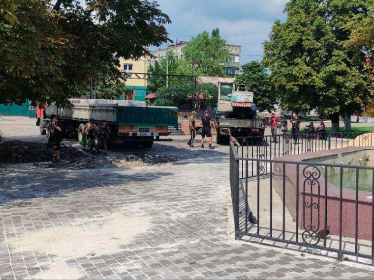 Укладка тротуарной плитки. Укладка тротуарной плитки.